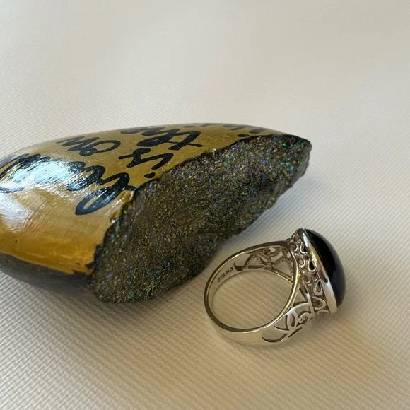 925 Sterling Silver Ring With Onyx Stone - Picture 6 of 10